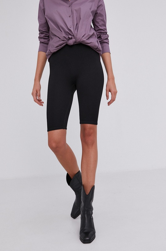 Answear Lab Szorty z elastanem czarny 7929.1.1.DA