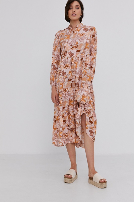 Šaty Answear.LAB MR8016.36.1.KR ružová WZ21