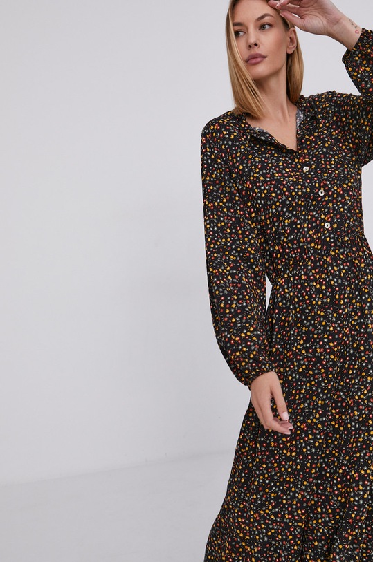 Odzież Answear Lab Sukienka 7369.11.DA czarny