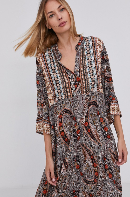 Šaty Answear.LAB čierna 3740.AJ