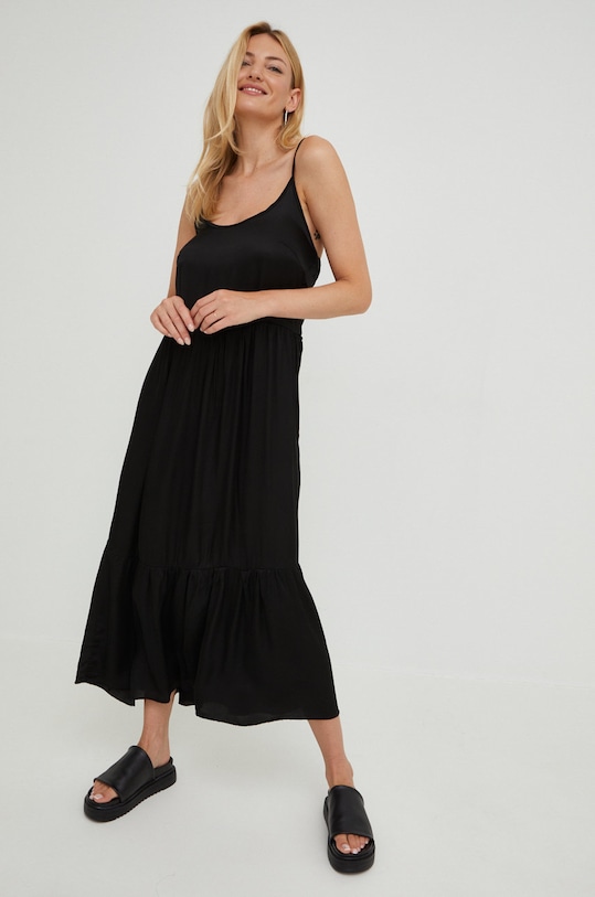 Answear Lab sukienka czarny G16520RA.2w
