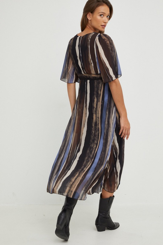 Odzież Answear Lab sukienka 5610.JS czarny