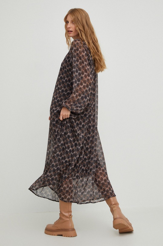 Odzież Answear Lab sukienka 0040.JS czarny