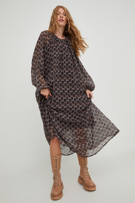 Answear Lab sukienka czarny 0040.JS