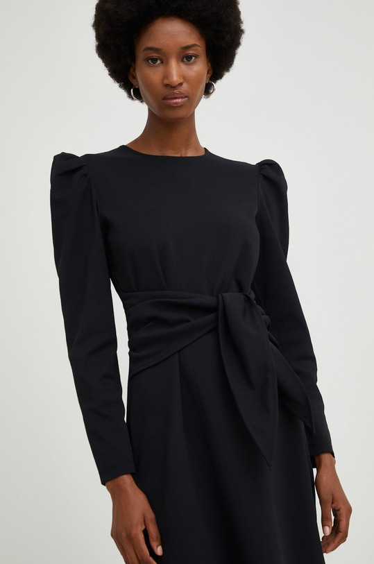 Φόρεμα Answear.LAB με ελαστάν μαύρο MLC.3.js