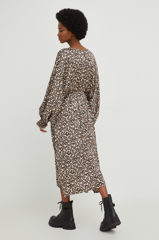 Odzież Answear Lab sukienka 30820RA6L.js brązowy