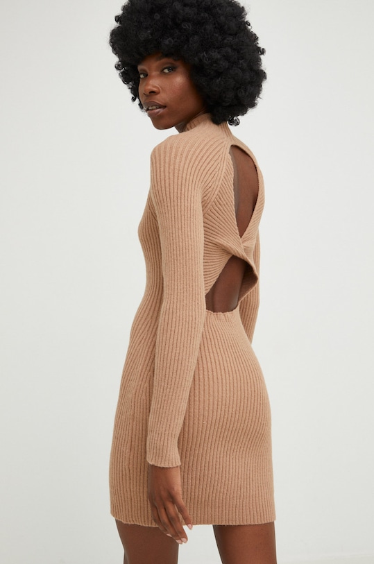 Answear Lab sukienka z wełną casual beżowy 2267.3w