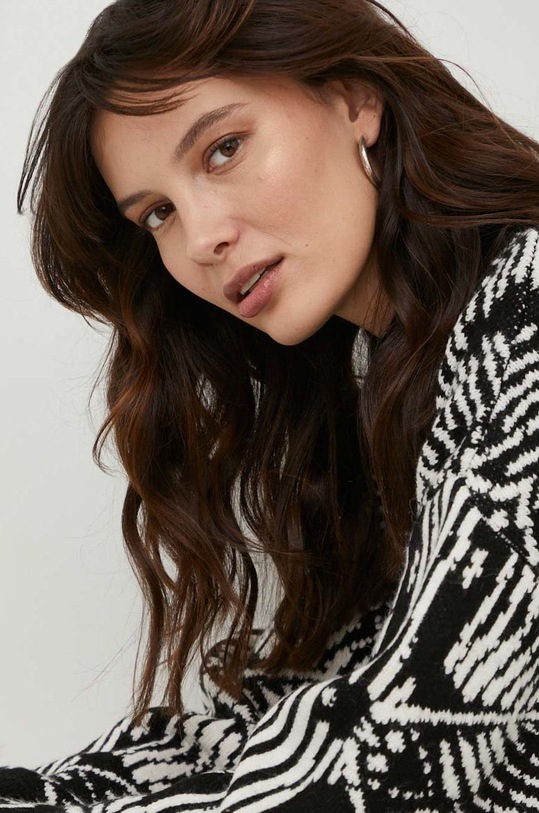 Vlněný svetr Answear.LAB černá 10273.w