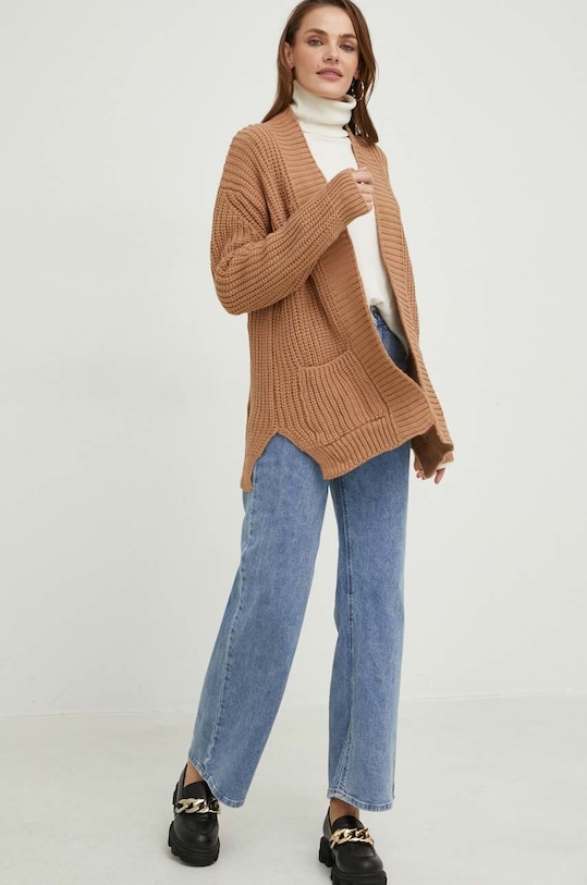 Answear.LAB cardigan medio spessore marrone 32981.js