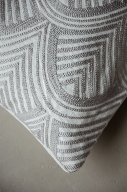 Answear.LAB Dekorativní polštář pil.9.JS bílá WZ22