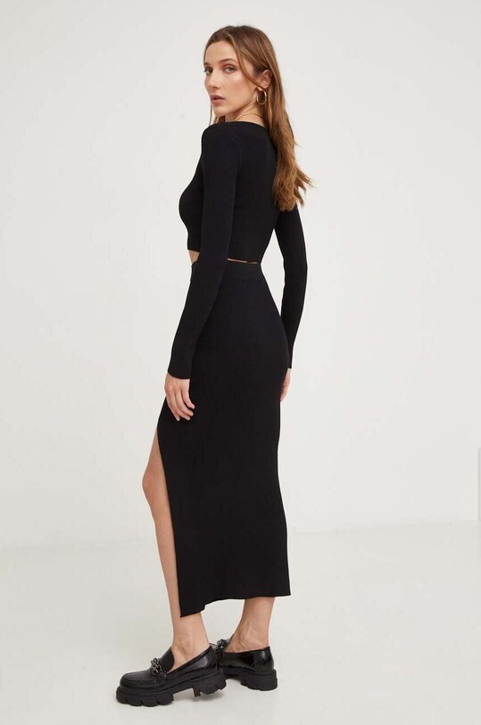 Answear Lab komplet - sweter i spódnica DZ93065.HKK czarny