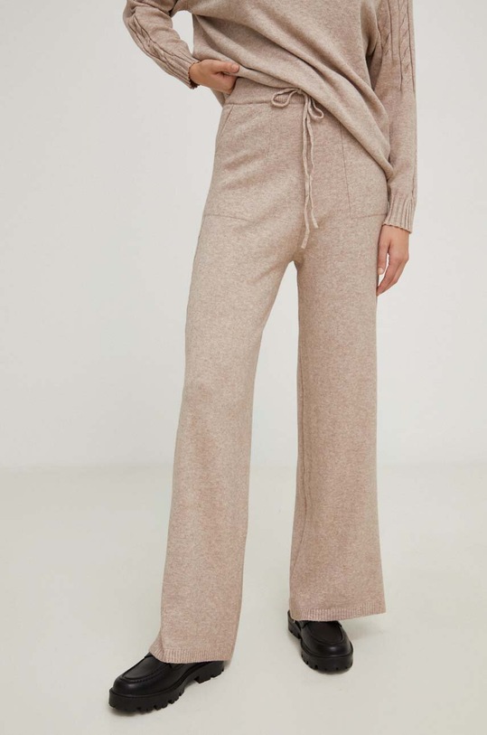 Komplet Answear.LAB n8375.fh bež