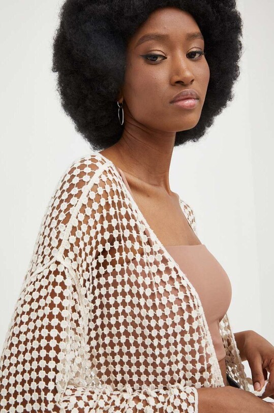 Answear Lab kimono bawełniana beżowy M9015.1WK