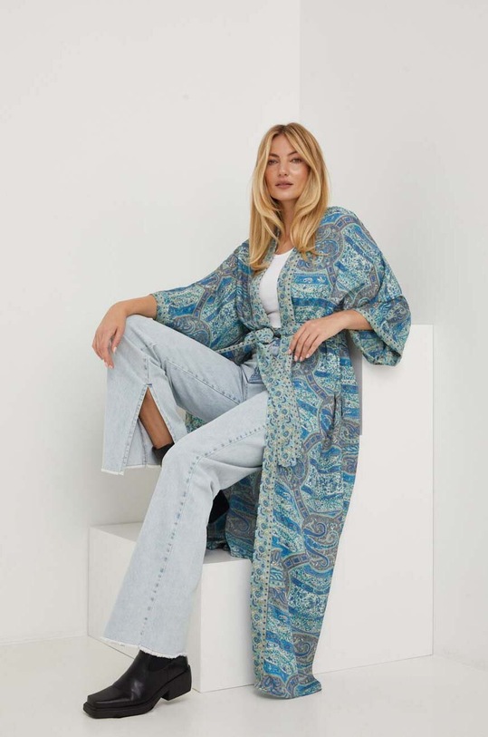 Answear Lab kimono jedwabne tkanina turkusowy KIM5.HWK
