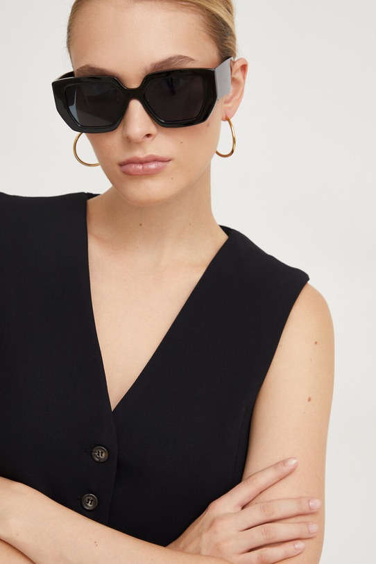 Answear Lab kamizelka 104.TWK czarny