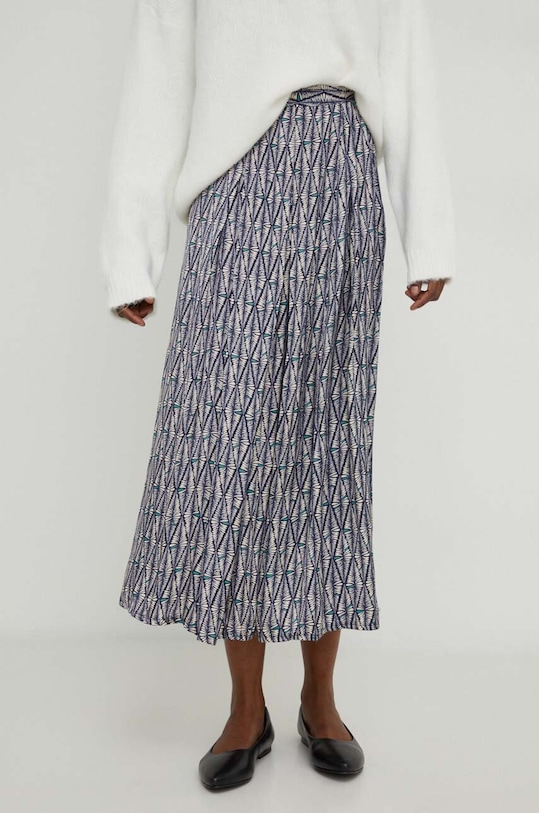 Answear Lab spódnica z jedwabiem casual granatowy 6183.hh