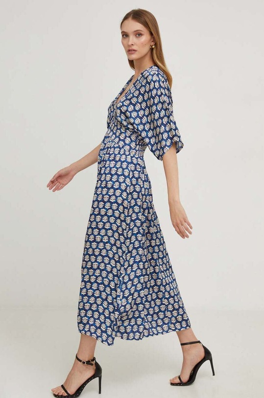 Answear Lab sukienka z jedwabiem casual granatowy G6012.hh