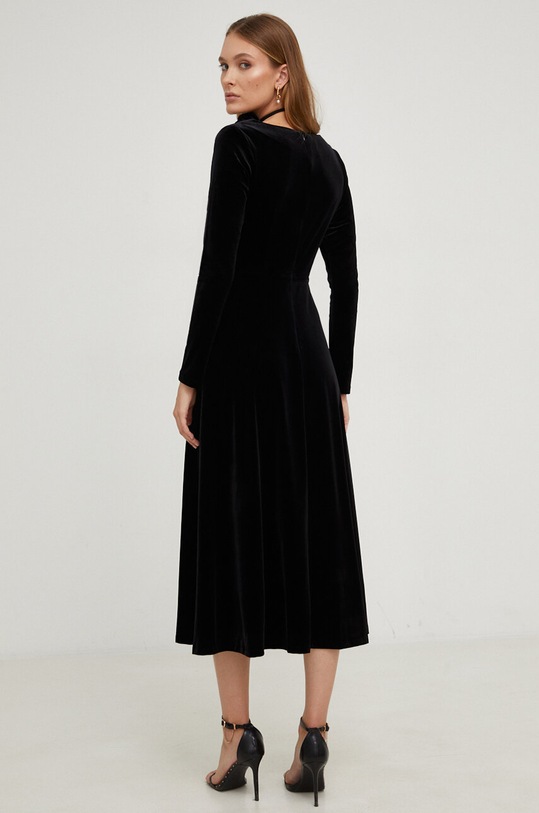 Oblečení Šaty Answear.LAB r.10310.FKK černá