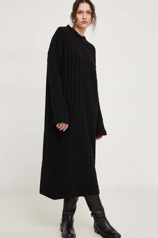 Платье Answear.LAB casual чёрный sng10.ss.tjs