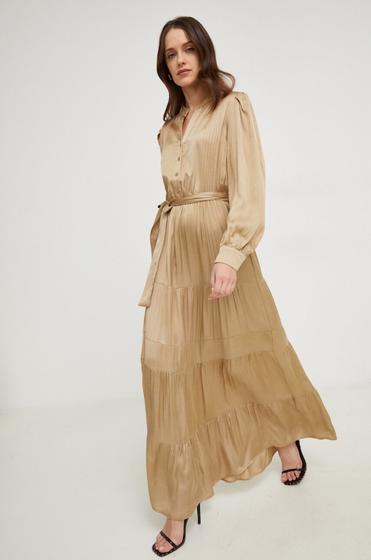 Answear Lab sukienka rozkloszowany złoty 55320.iw