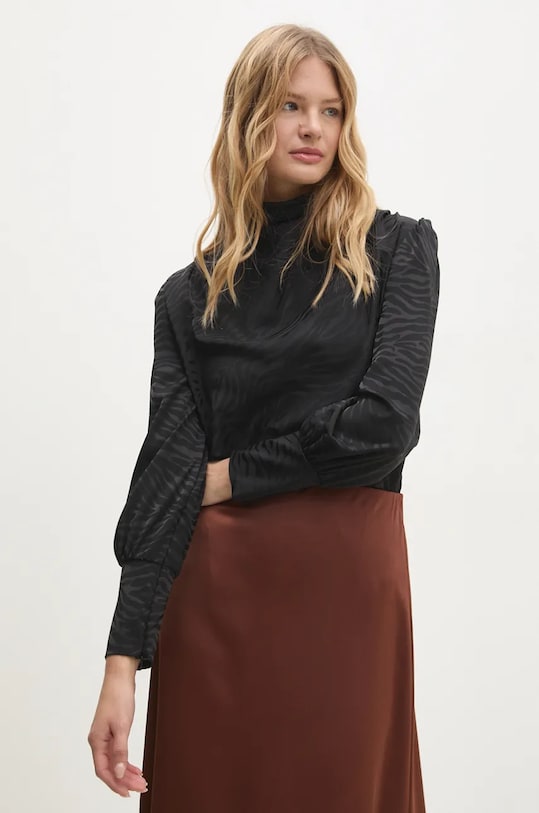 Answear Lab camicetta regolare nero 1436.1036.tos