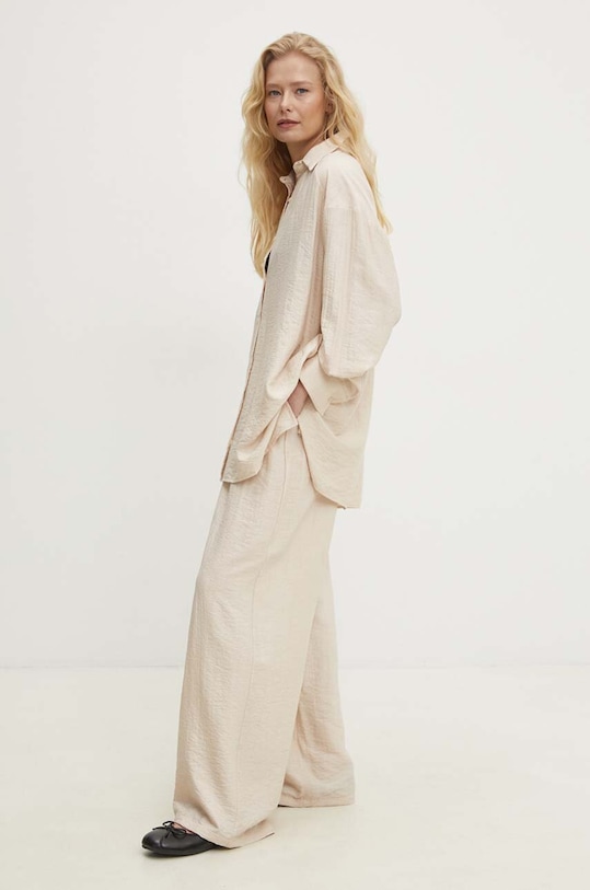 Πουκάμισο και παντελόνι Answear.LAB ύφασμα μπεζ 4177.TMS