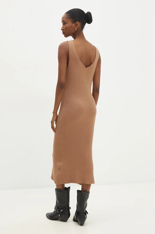Answear.LAB sukienka i sweter W0906AB.HLK brązowy