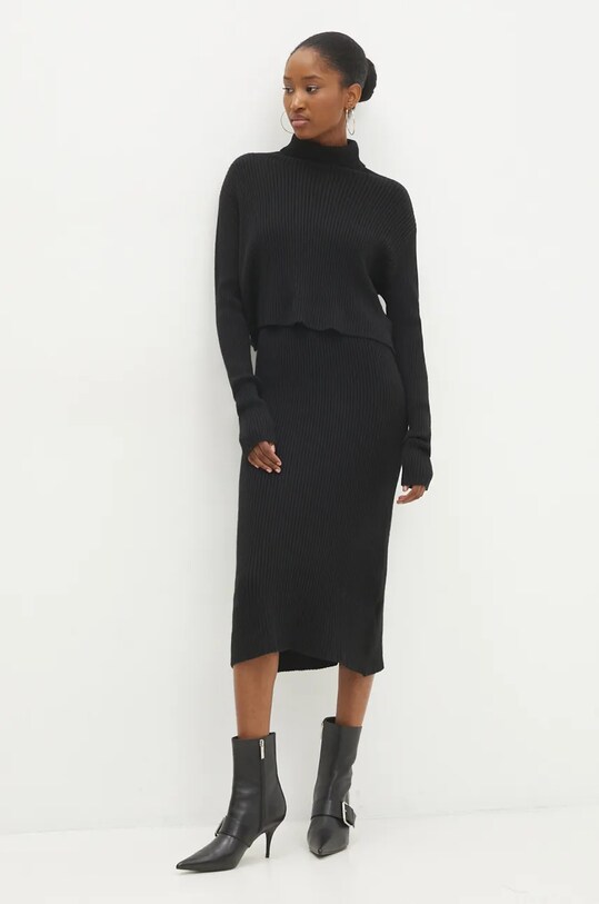 Answear Lab rochie și pulover mini negru W0906AB.HLK