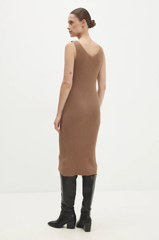 Answear.LAB sukienka i sweter brązowy W0926AB.HLK