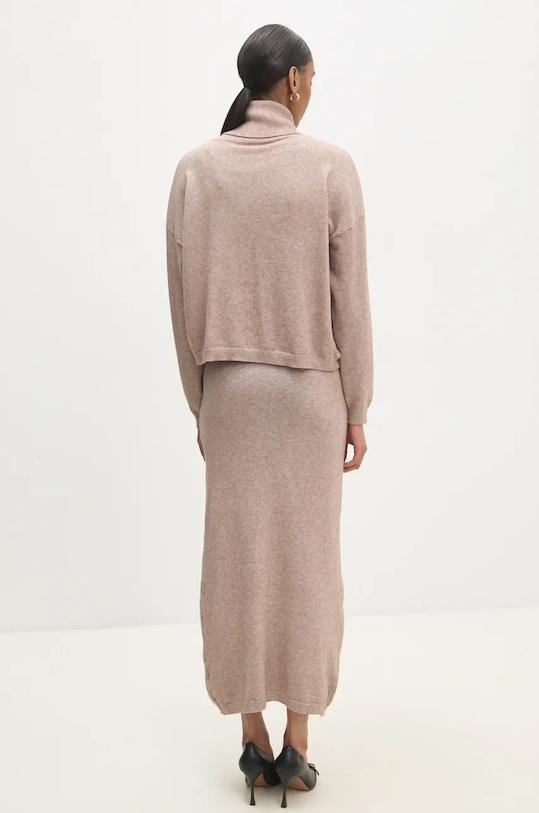 Answear Lab rochie și pulover m8561.FKK bej