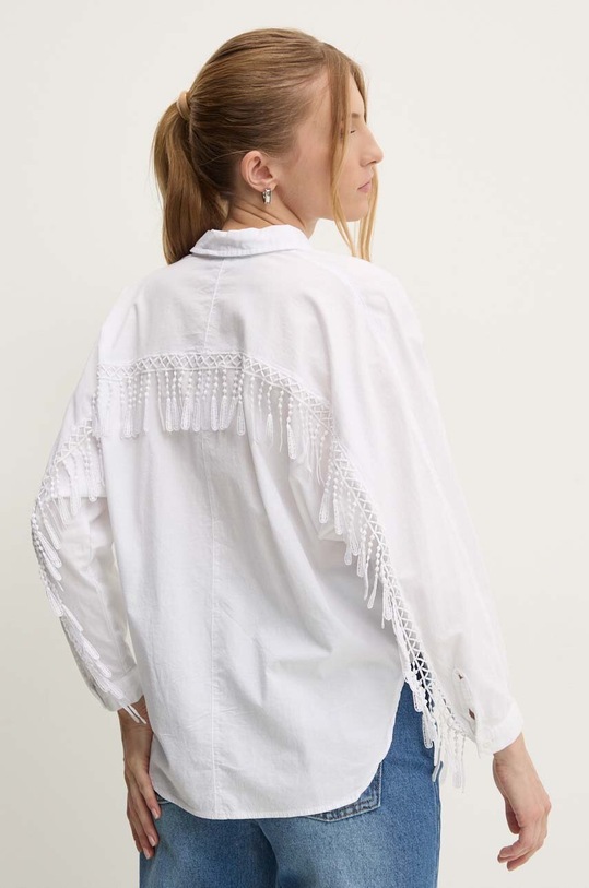 Bavlněná košile Answear.LAB nášivka bílá 42341.tjs