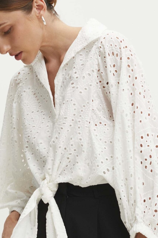 Bavlněná košile Answear.LAB 4306.ijs bílá