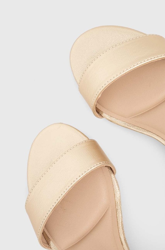 Answear Lab sandały złoty FB3227.HWK