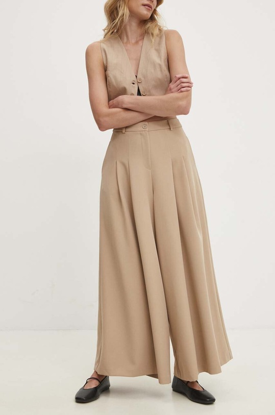 Answear Lab spodnie z elastanem beżowy hu7024.fh