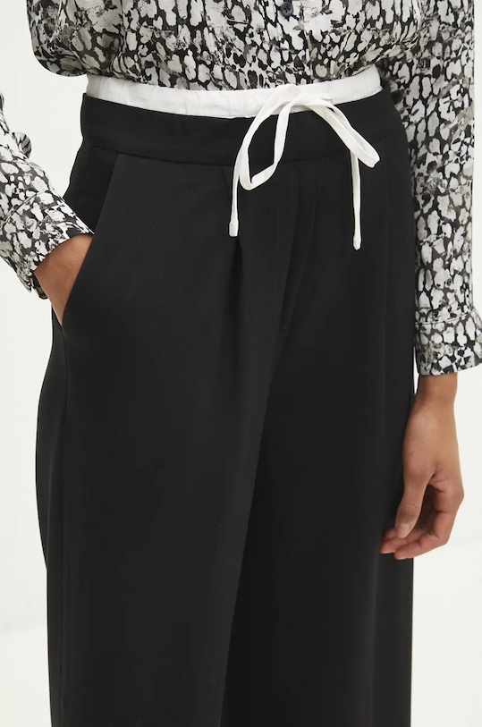 Answear.LAB spodnie czarny 15011.ilk