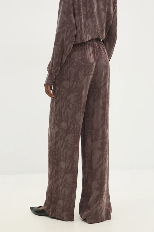 Îmbrăcăminte Answear Lab pantaloni 45105.tos maro