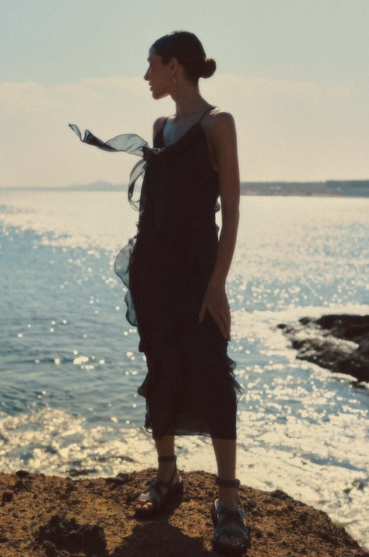 Φόρεμα Answear.LAB μυτερό άκρο μαύρο d825.ijs