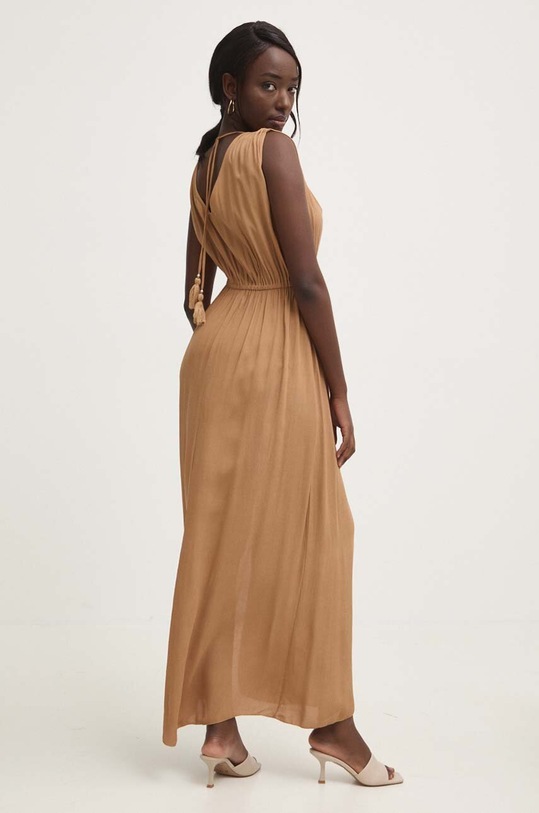 Ρούχα Φόρεμα Answear.LAB 26305018.HWK καφέ