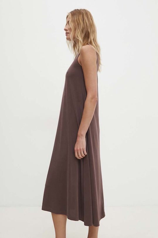 Answear Lab sukienka casual brązowy SNG18.TKK