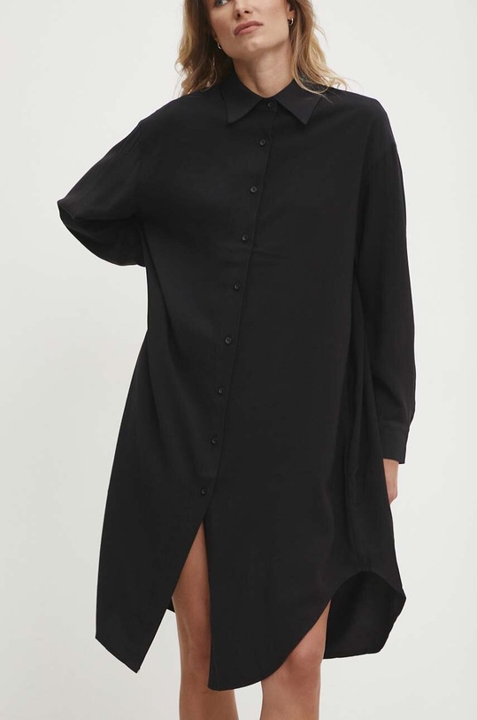 Answear Lab sukienka casual czarny 94960.ijs