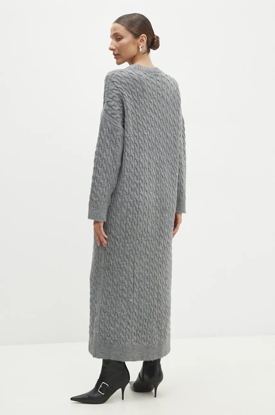Oblečenie Šaty Answear.LAB 231041.tos. sivá