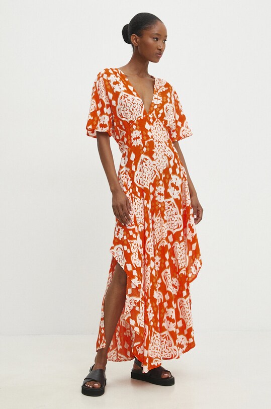 Answear Lab sukienka casual pomarańczowy M30082.HWK