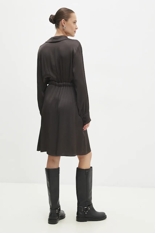 Дрехи Рокля Answear.LAB 2232.IKK черен