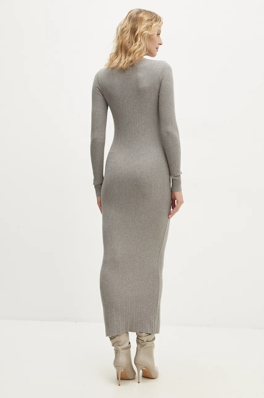 Odzież Answear.LAB sukienka 231034.tos szary