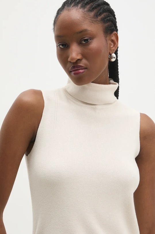 Vesta Answear.LAB MG59432.hlk béžová