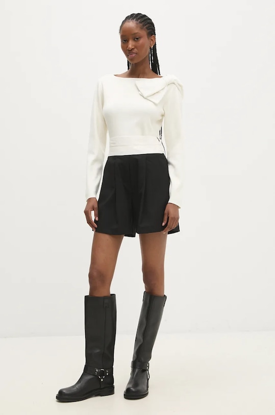 Answear.LAB szorty tkanina czarny 1584.TMS