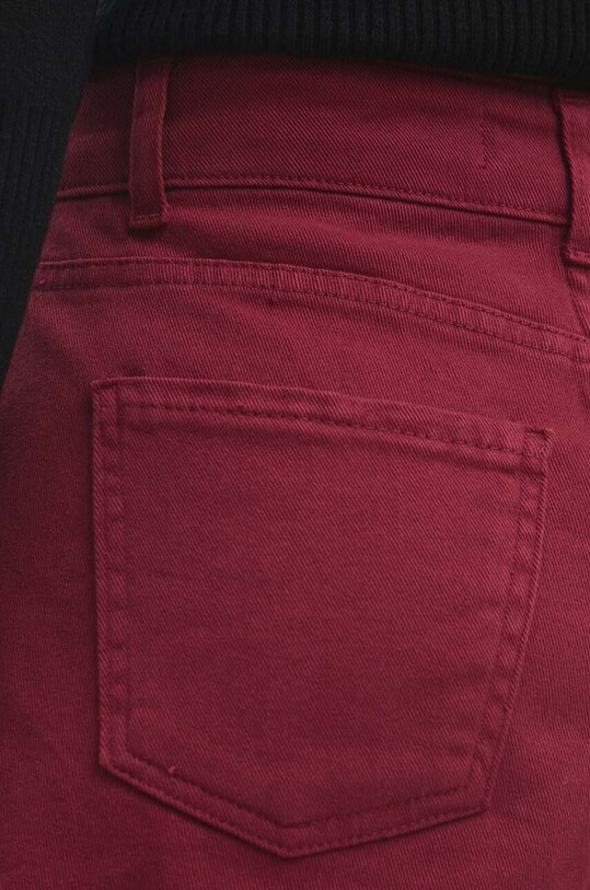 Answear Lab pantaloni scurti jeans burgundia sh2301.ims