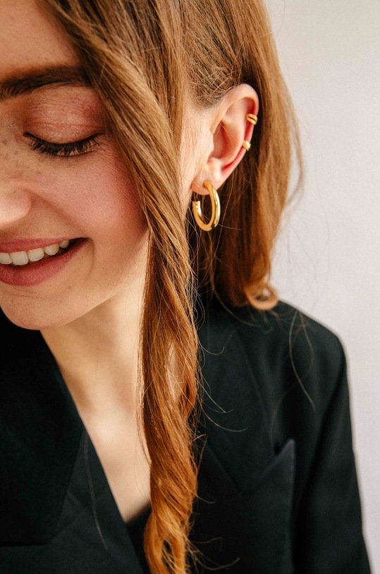 Pozlátená strieborná náušnica ANIA KRUK SMVKS1340Z zlatá ZA00