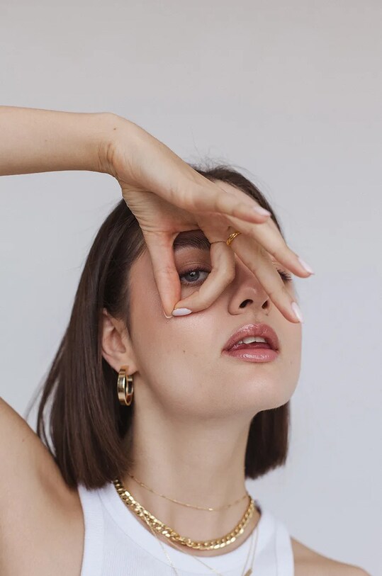 Pozlacený stříbrný náhrdelník ANIA KRUK TRENDY zlatá SMVNS1080Z