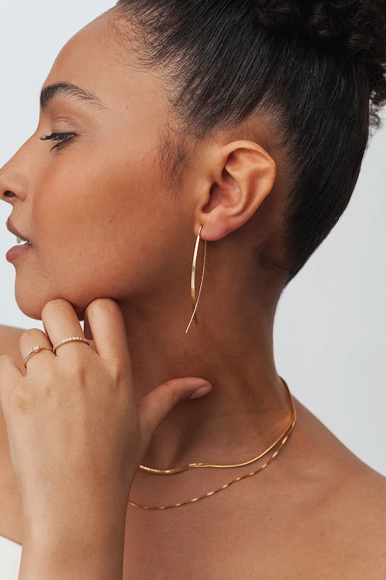 Akcesoria ANIA KRUK kolczyki ze srebra pokrytego złotem TRENDY SLTKS3210Z złoty